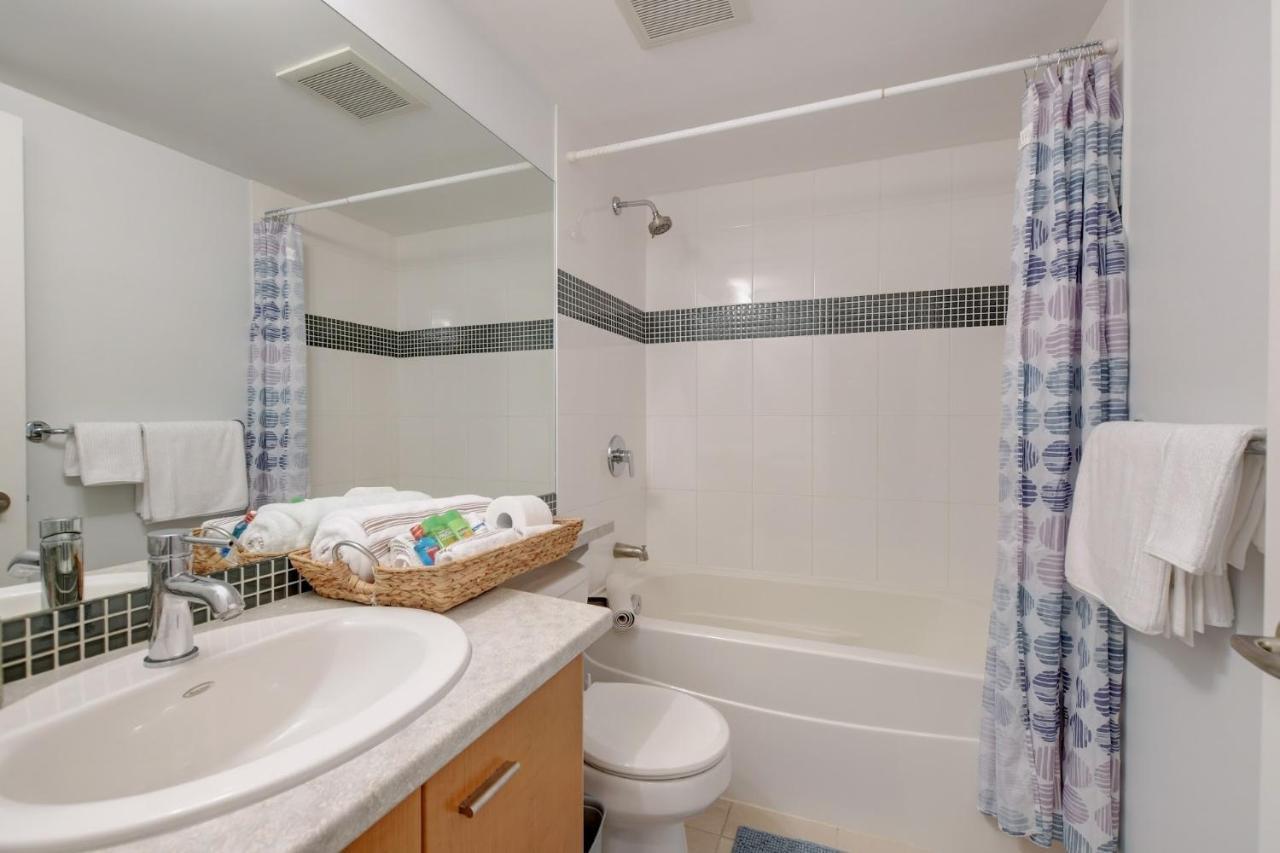 The Astoria Flair Apartment Виктория Екстериор снимка